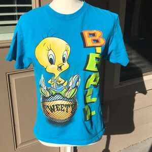 4/$20 1998 Tweety bird basketball tee